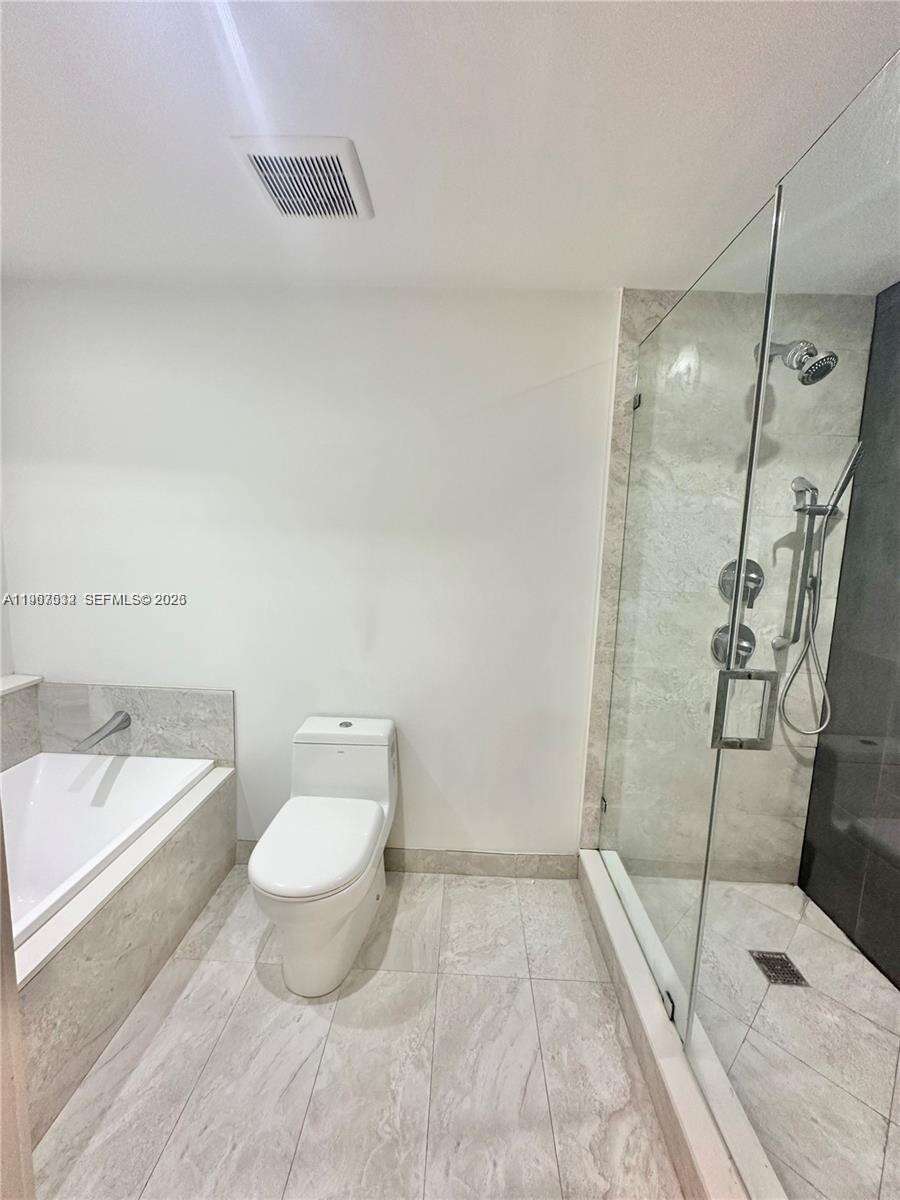 Aria On The Bay at 488 18 St, Miami, FL 33132 - For Sale photo 16