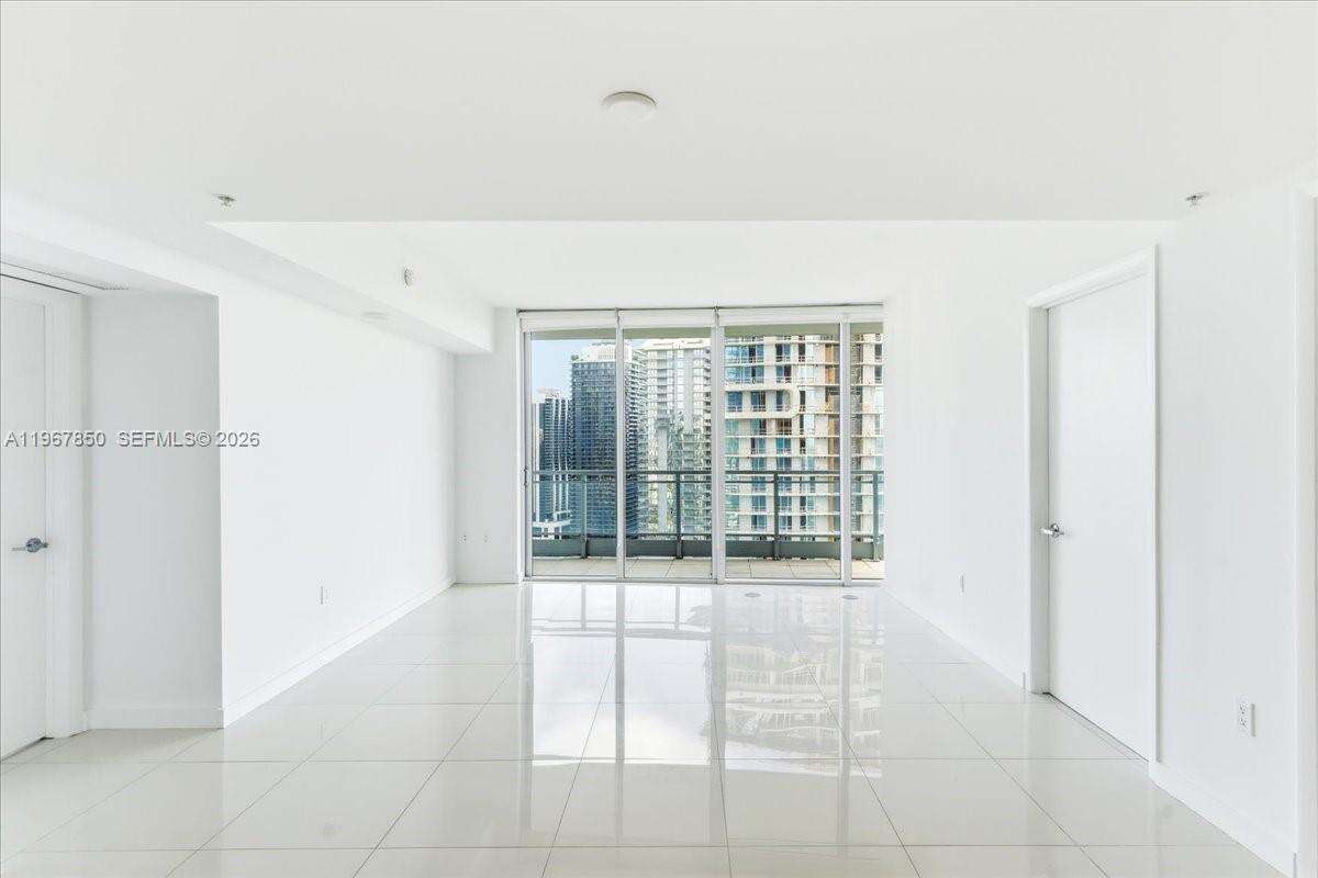 Mint at 92 3 St, Miami, FL 33130 - For Sale photo 11