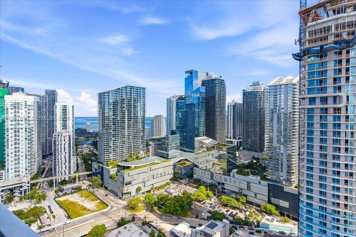 Mint at 92 3 St, Miami, FL 33130 - For Sale photo 33