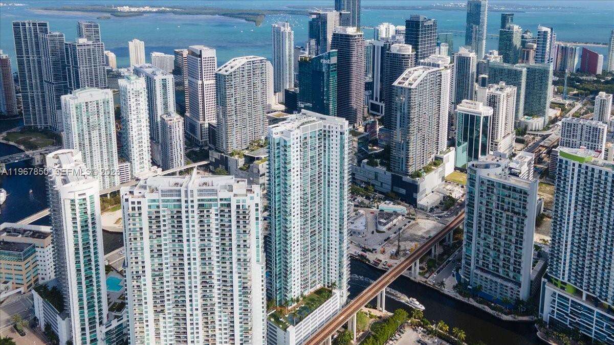 Mint at 92 3 St, Miami, FL 33130 - For Sale photo 35