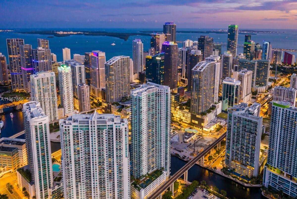 Mint at 92 3 St, Miami, FL 33130 - For Sale photo 36