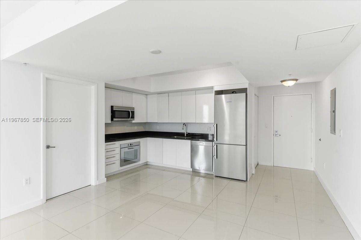 Mint at 92 3 St, Miami, FL 33130 - For Sale photo 8