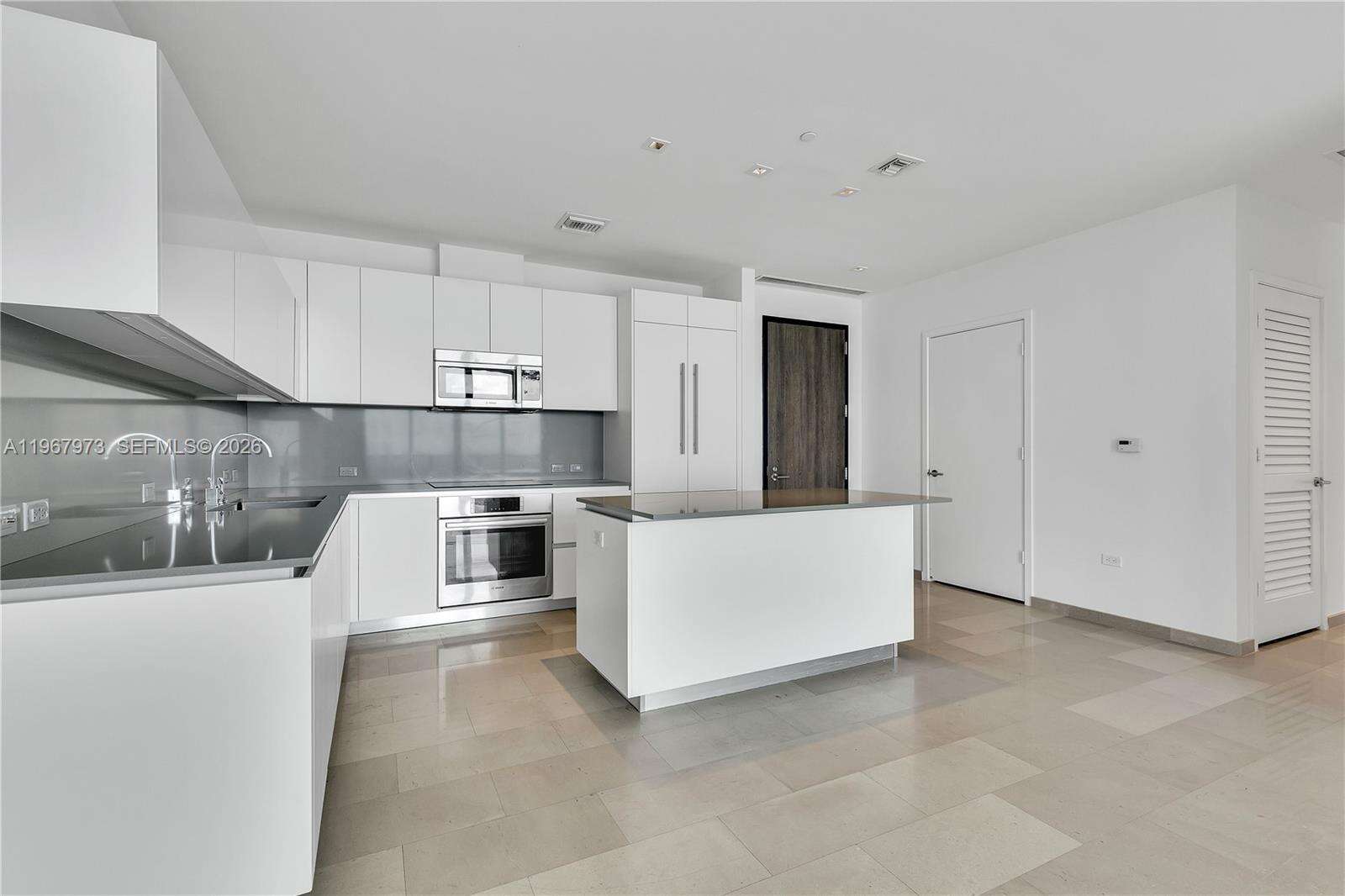Reach Brickell at 68 6 St, Miami, FL 33131 - For Sale photo 3