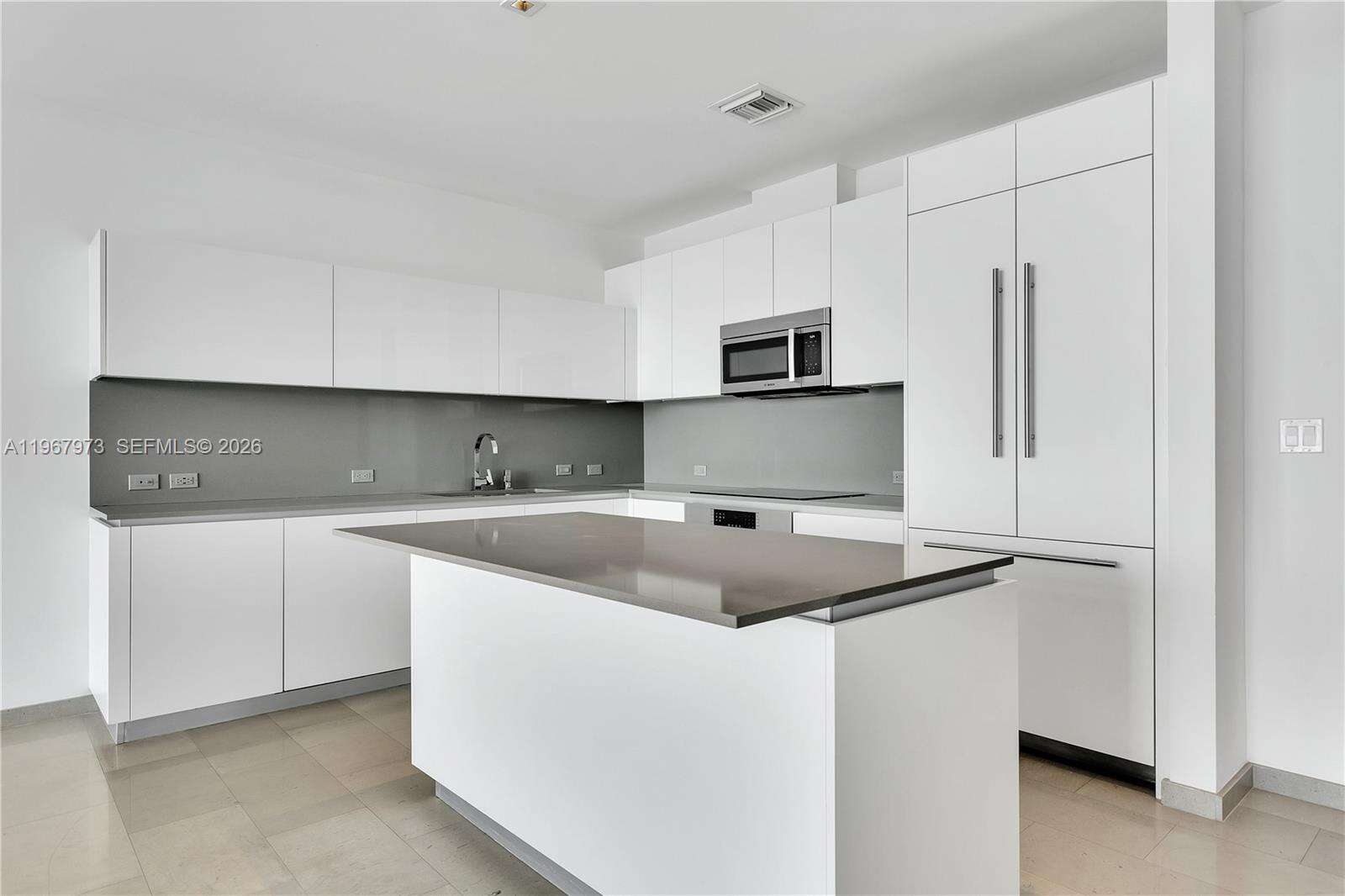 Reach Brickell at 68 6 St, Miami, FL 33131 - For Sale photo 4