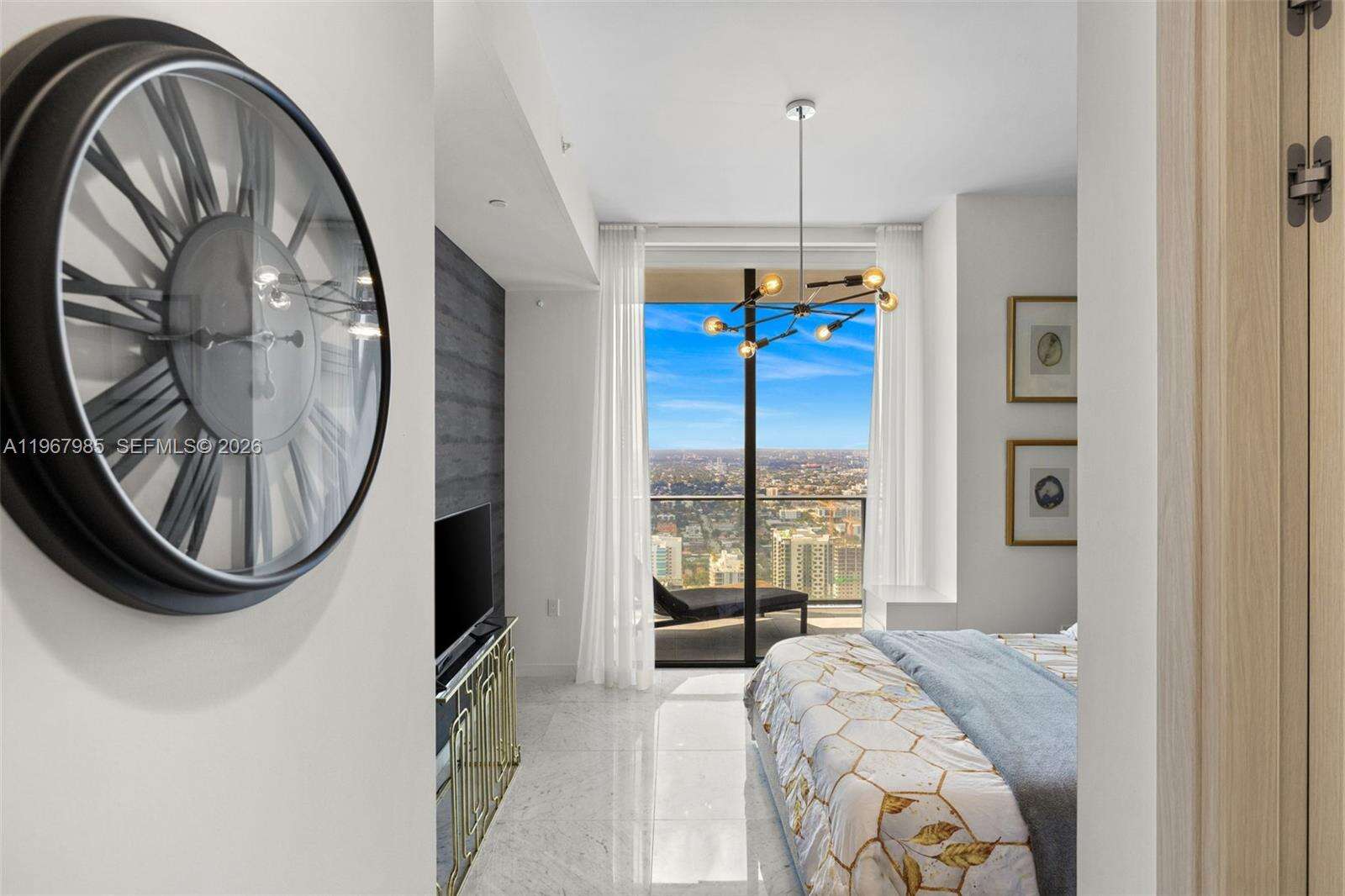 BRICKELL FLATIRON - 1000 Brickell Plz, Miami, FL 33131 | Picture 30