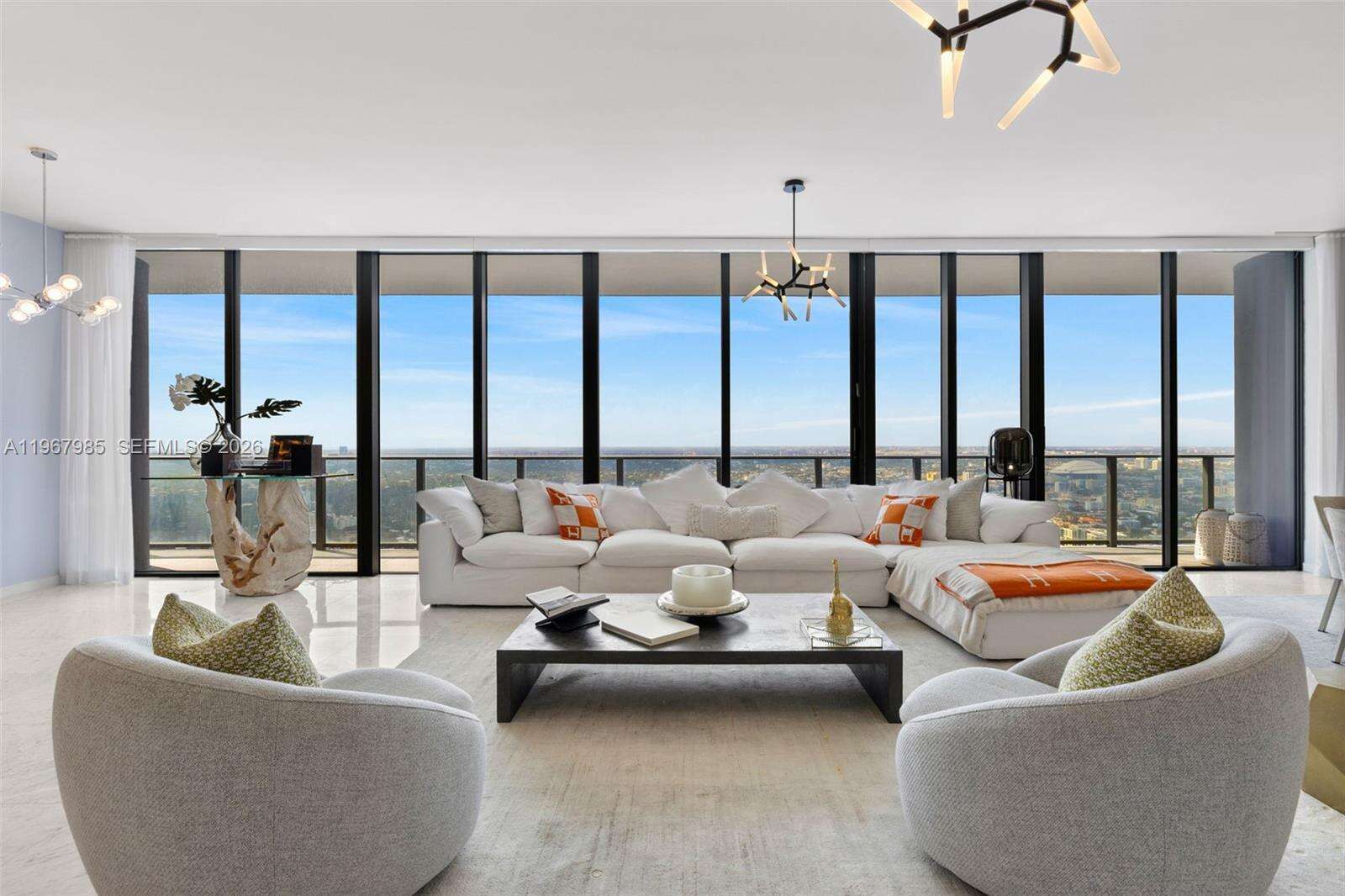 BRICKELL FLATIRON - 1000 Brickell Plz, Miami, FL 33131 | Picture 4