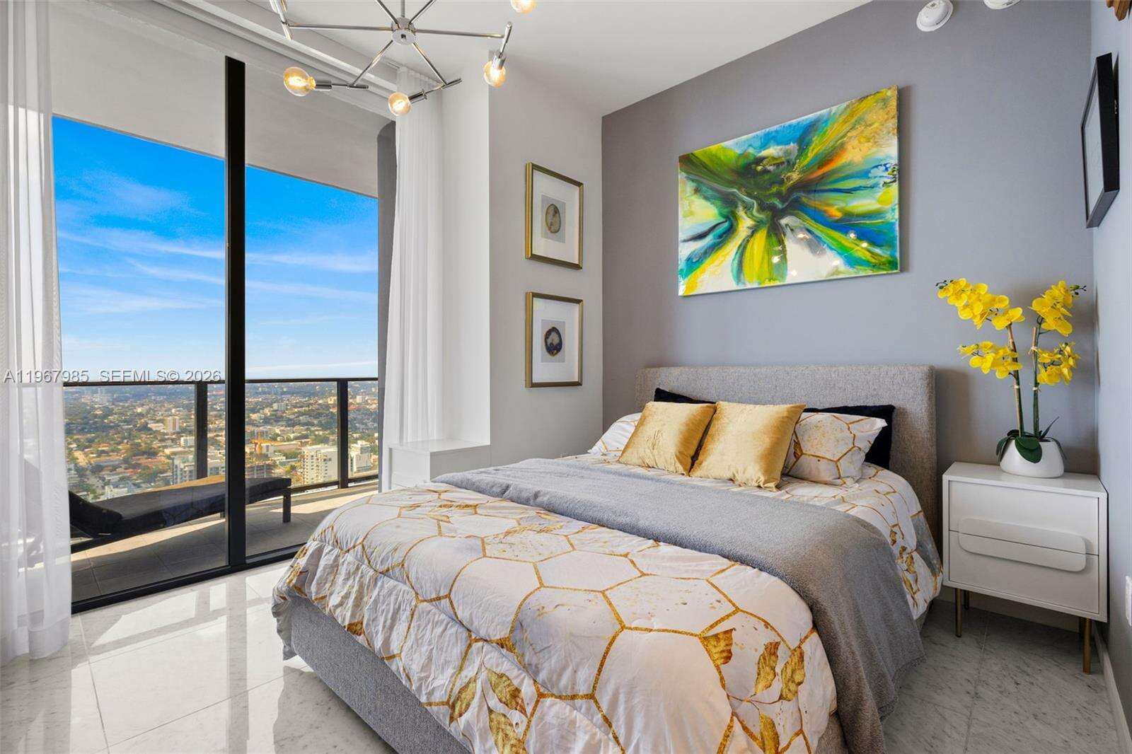 BRICKELL FLATIRON - 1000 Brickell Plz, Miami, FL 33131 | Picture 33