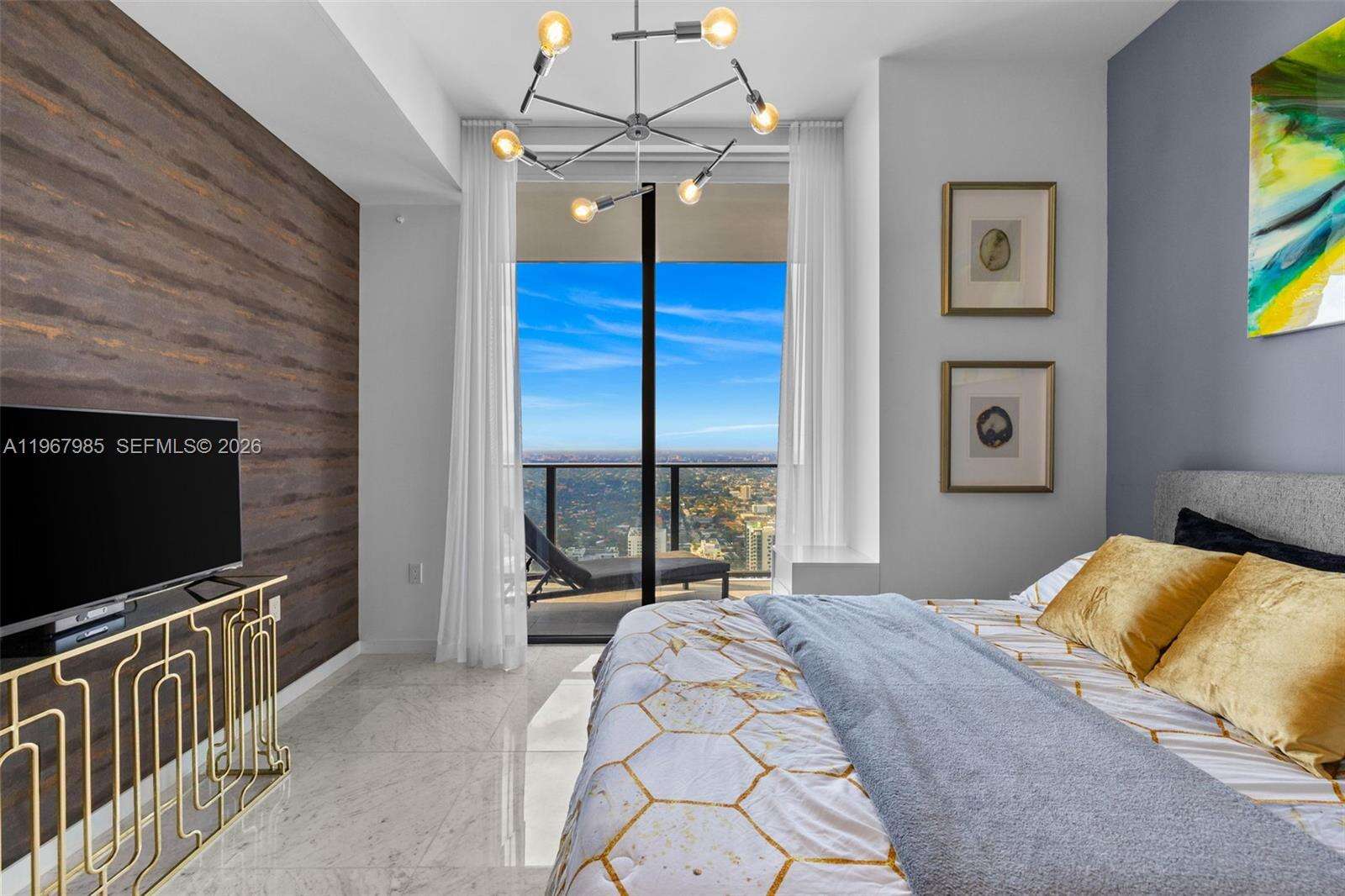 BRICKELL FLATIRON - 1000 Brickell Plz, Miami, FL 33131 | Picture 34