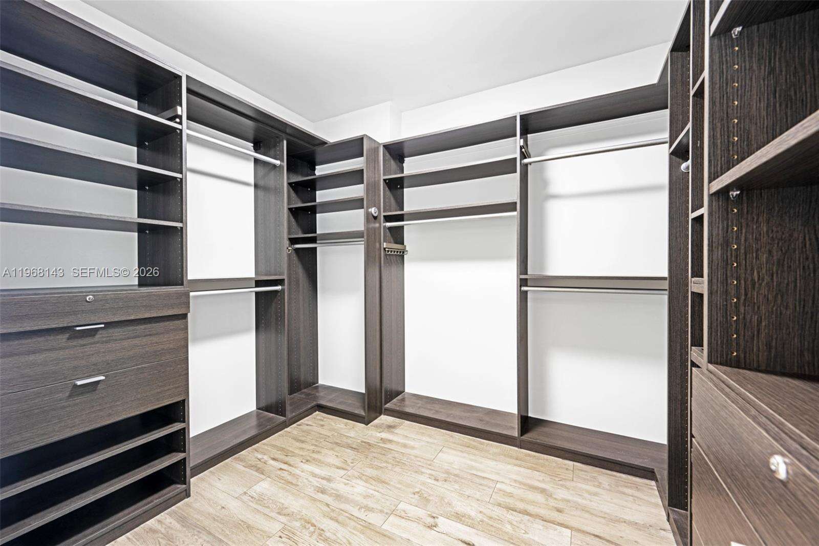 THE PENINSULA II - 3301 183, Aventura, FL 33160 | Picture 12