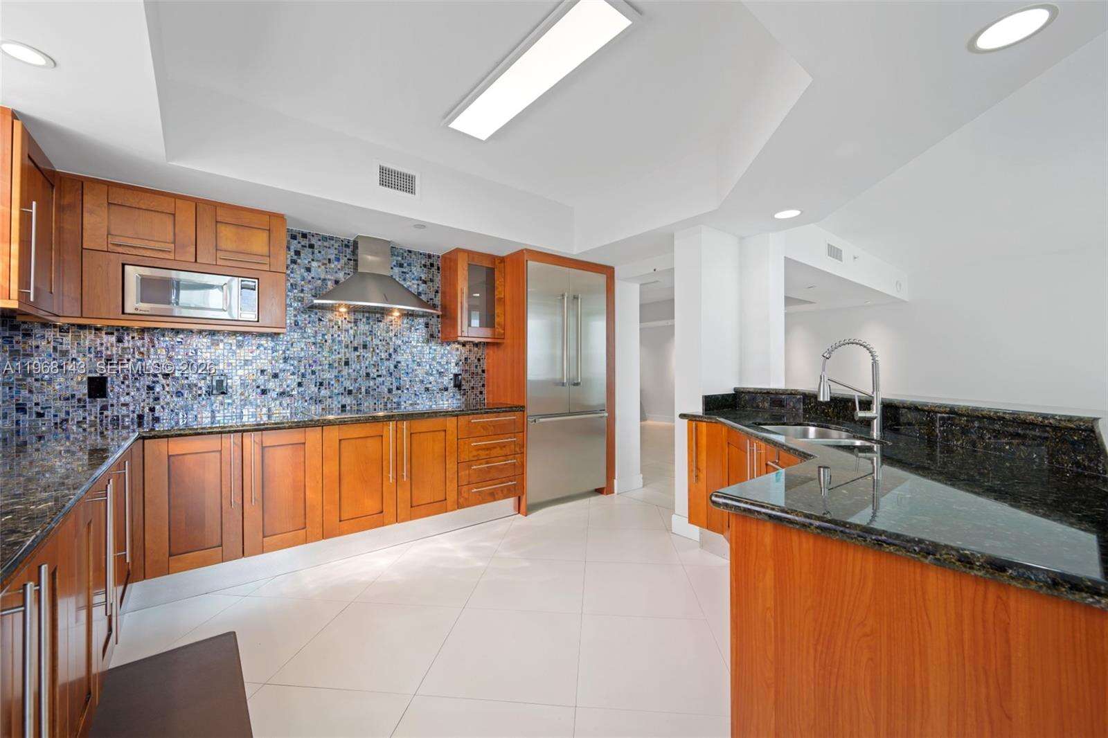 THE PENINSULA II - 3301 183, Aventura, FL 33160 | Picture 5