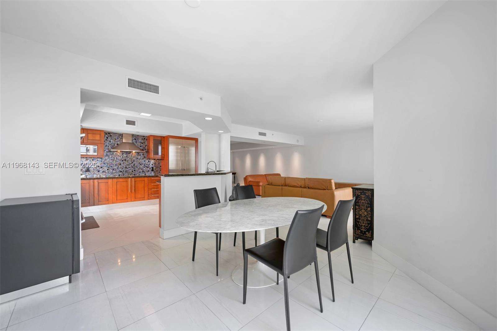 THE PENINSULA II - 3301 183, Aventura, FL 33160 | Picture 6