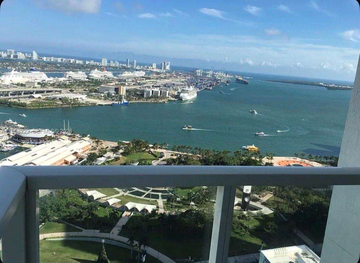 Vizcayne South at 253 2 St, Miami, FL 33132 - For Sale photo 28