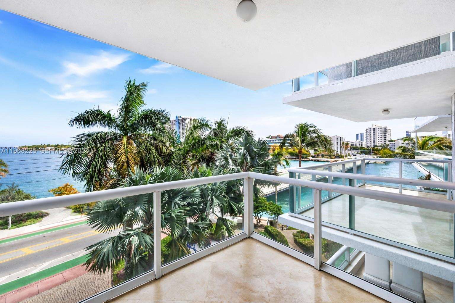 THE GRAND VENETIAN - 10 Venetian Way, Miami Beach, FL 33139 | Picture 30