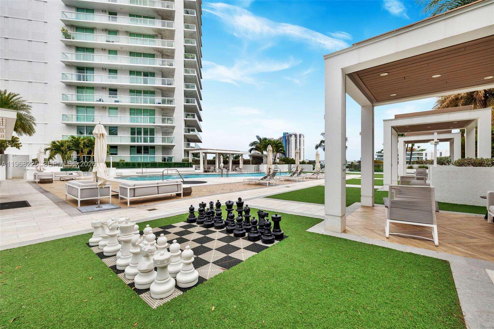 THE GRAND VENETIAN - 10 Venetian Way, Miami Beach, FL 33139 | Picture 40