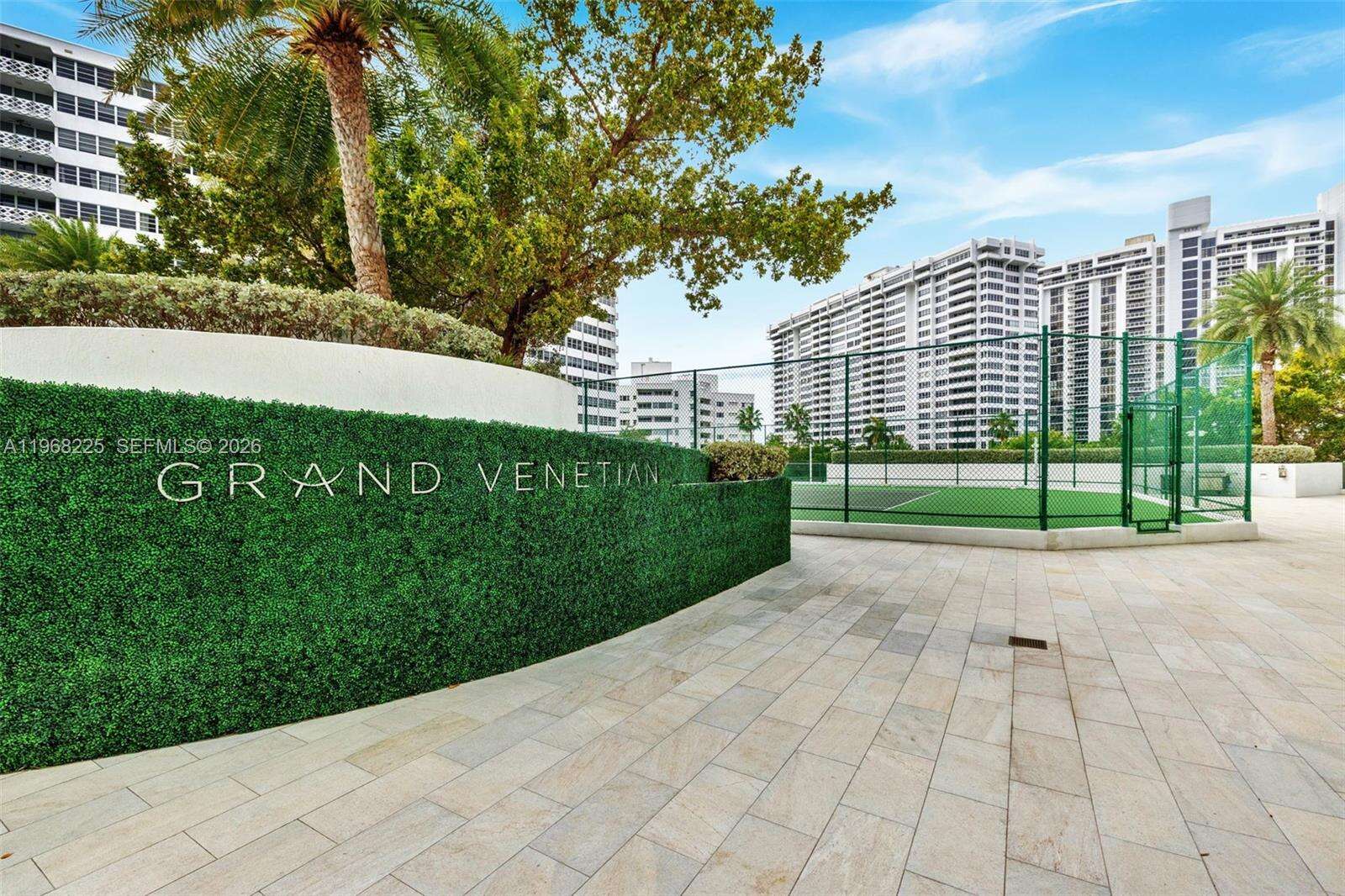 THE GRAND VENETIAN - 10 Venetian Way, Miami Beach, FL 33139 | Picture 42