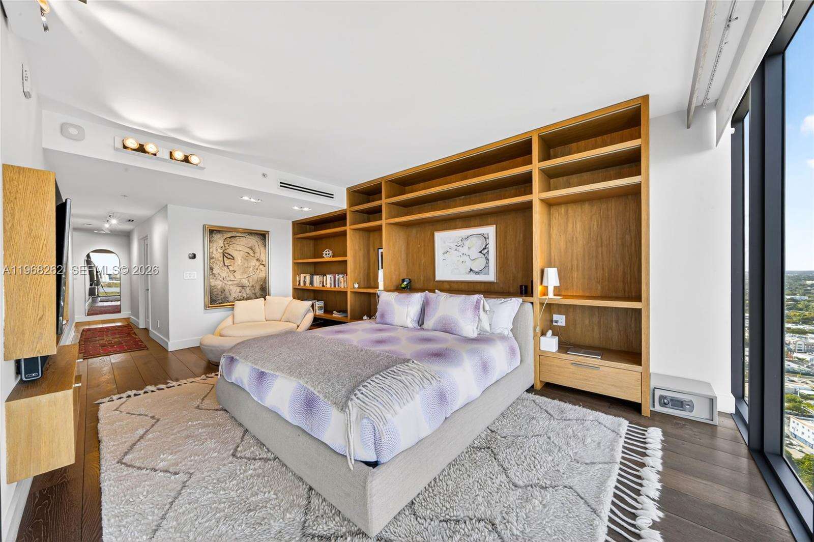 BLUE - 601 36 St, Miami, FL 33137 | Picture 18