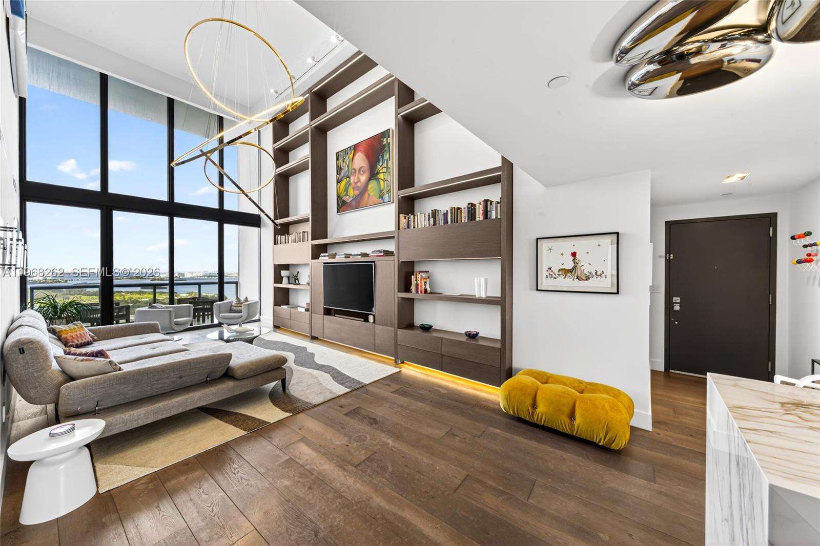 BLUE - 601 36 St, Miami, FL 33137 | Picture 3