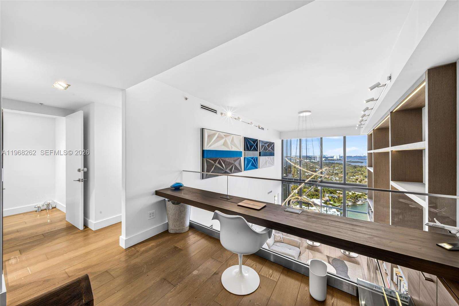 BLUE - 601 36 St, Miami, FL 33137 | Picture 25