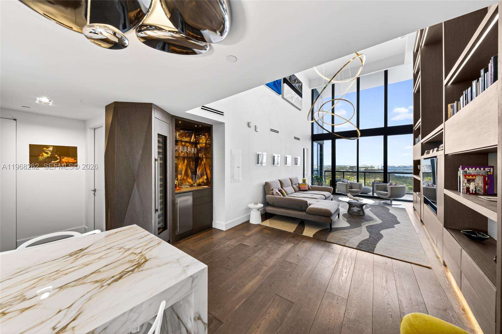 BLUE - 601 36 St, Miami, FL 33137 | Picture 4