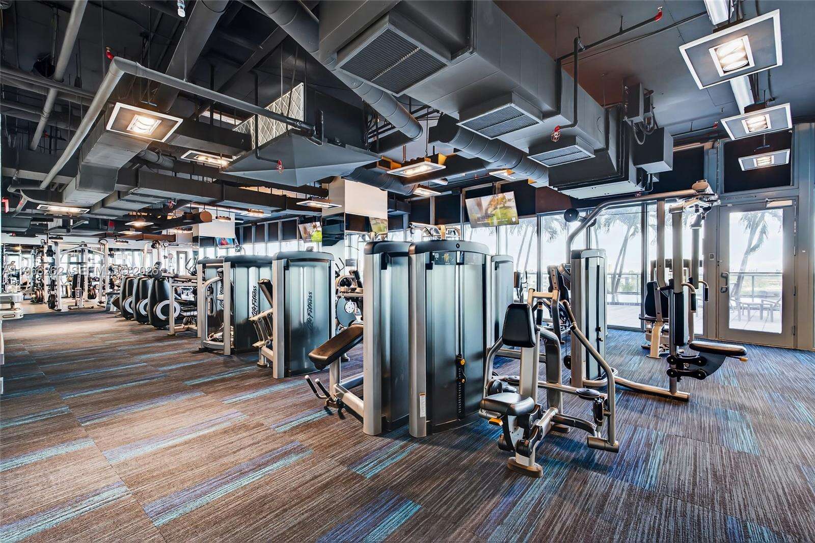 BLUE - 601 36 St, Miami, FL 33137 | Picture 33