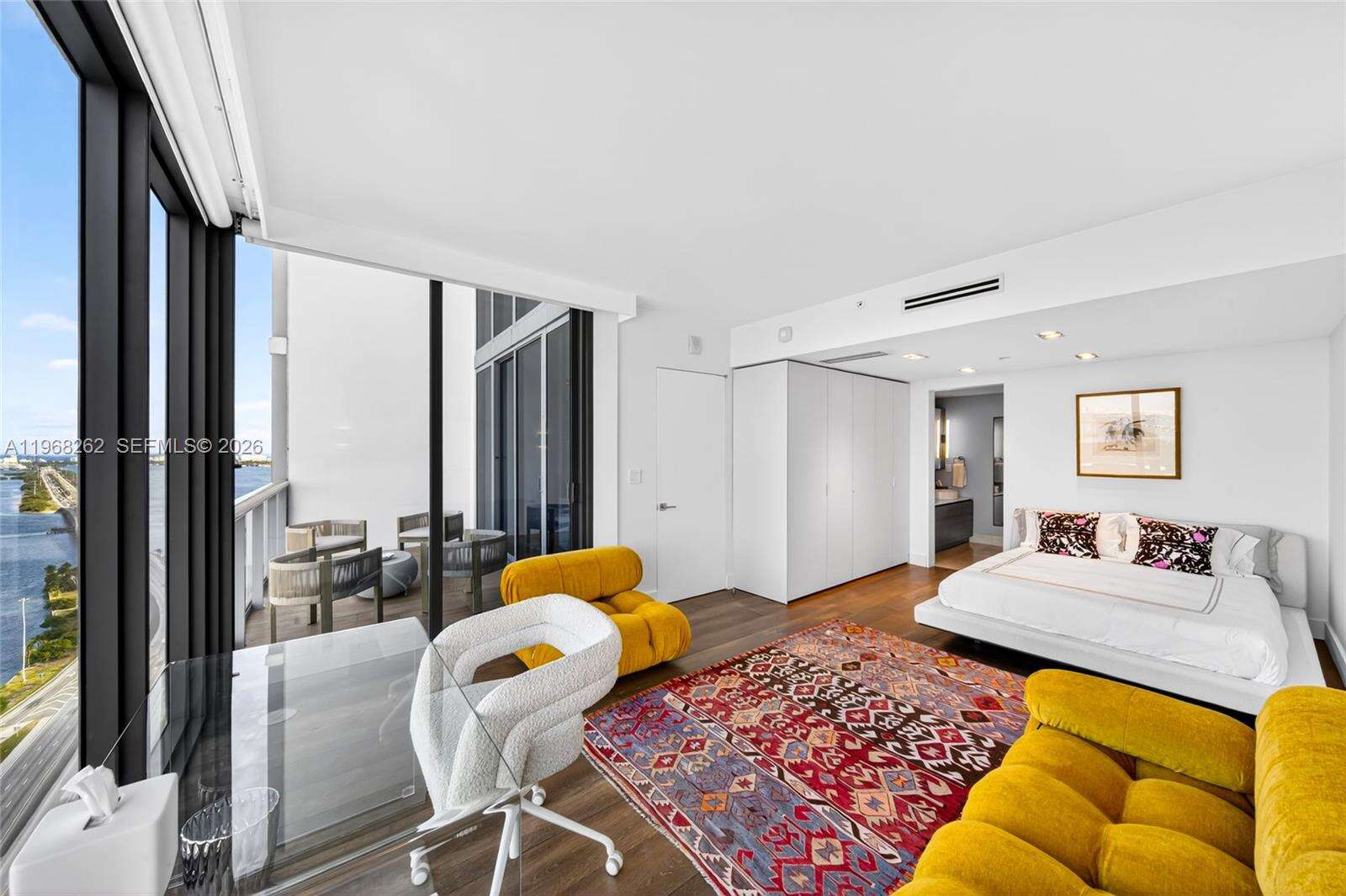 BLUE - 601 36 St, Miami, FL 33137 | Picture 8