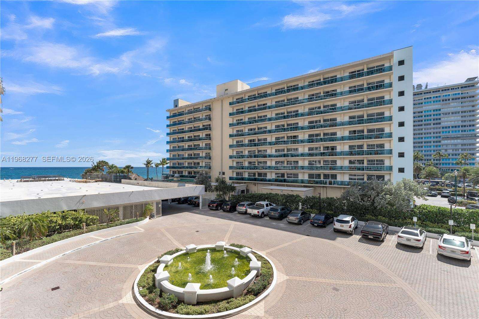 The Galleon Condos for Sale & Rent | Picture 1