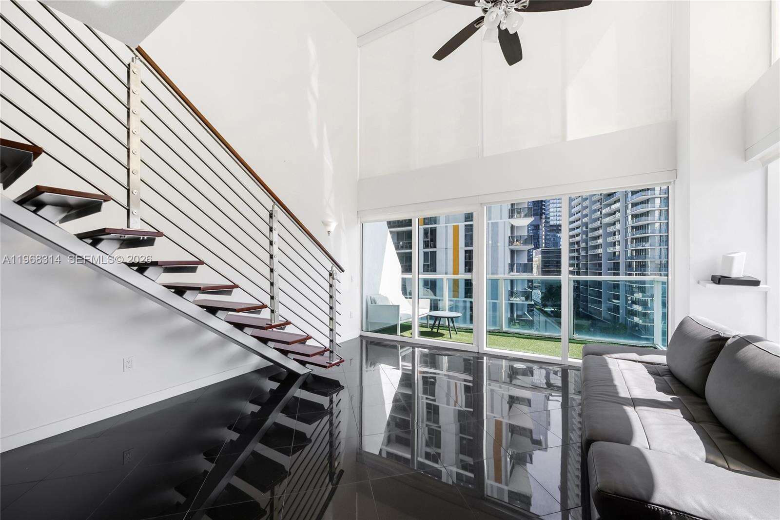 Brickell On The River at 41 5 St, Miami, FL 33131 - For Sale photo 11