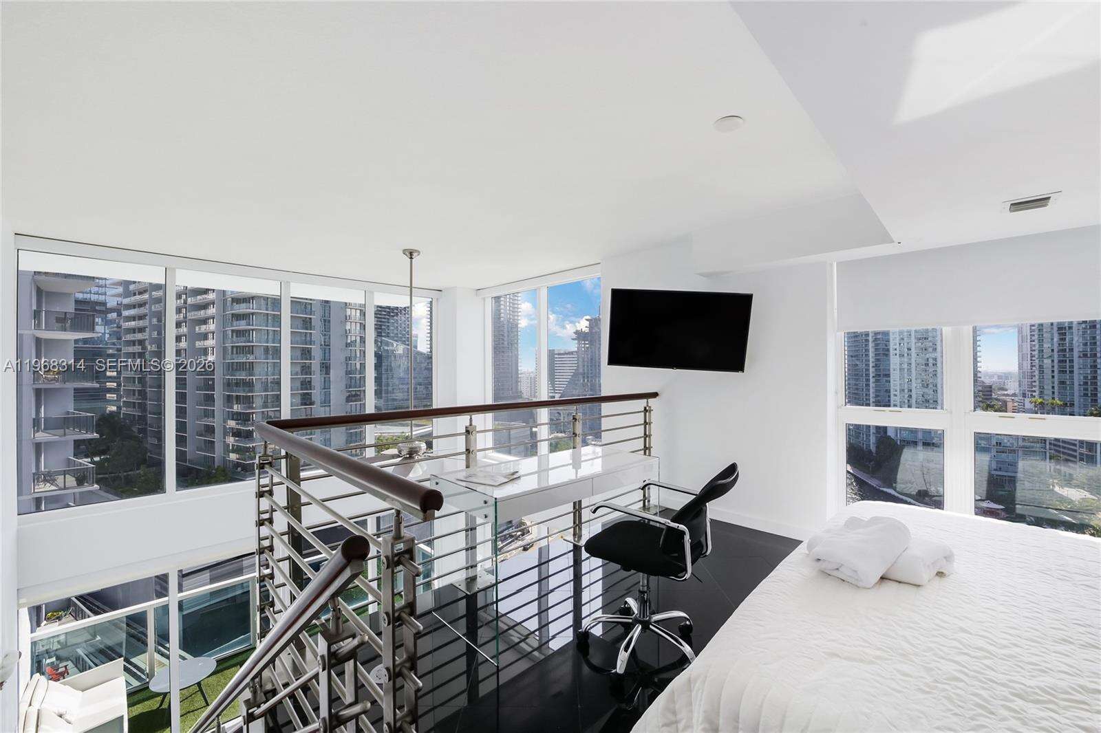 Brickell On The River at 41 5 St, Miami, FL 33131 - For Sale photo 24