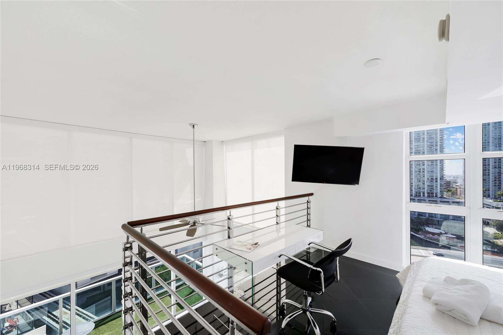 Brickell On The River at 41 5 St, Miami, FL 33131 - For Sale photo 25
