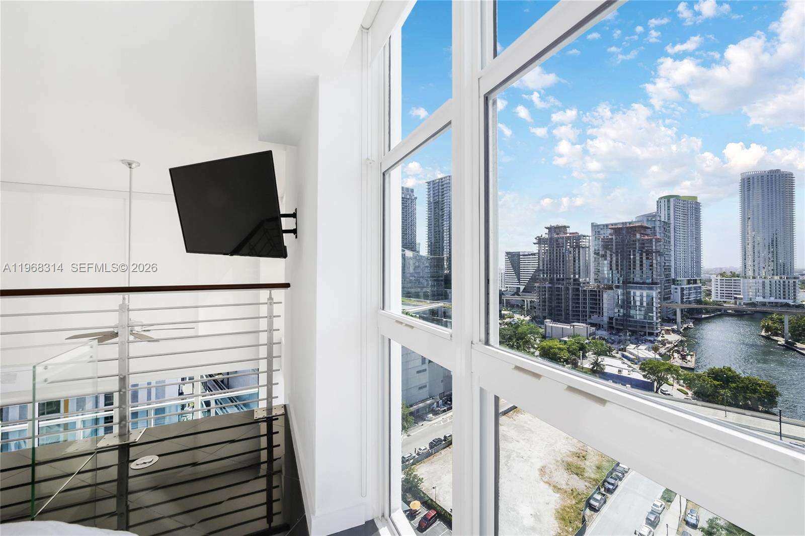 Brickell On The River at 41 5 St, Miami, FL 33131 - For Sale photo 26
