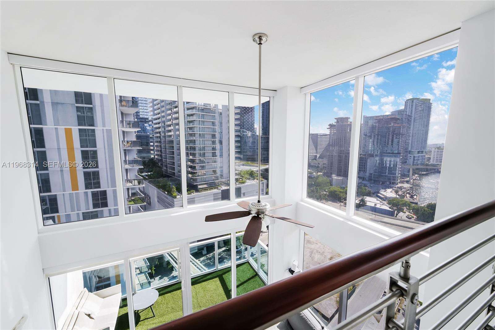 Brickell On The River at 41 5 St, Miami, FL 33131 - For Sale photo 32