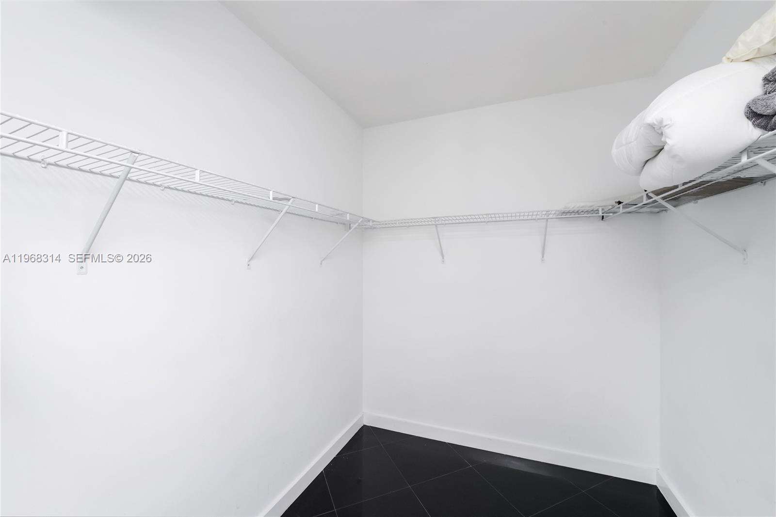 Brickell On The River at 41 5 St, Miami, FL 33131 - For Sale photo 42