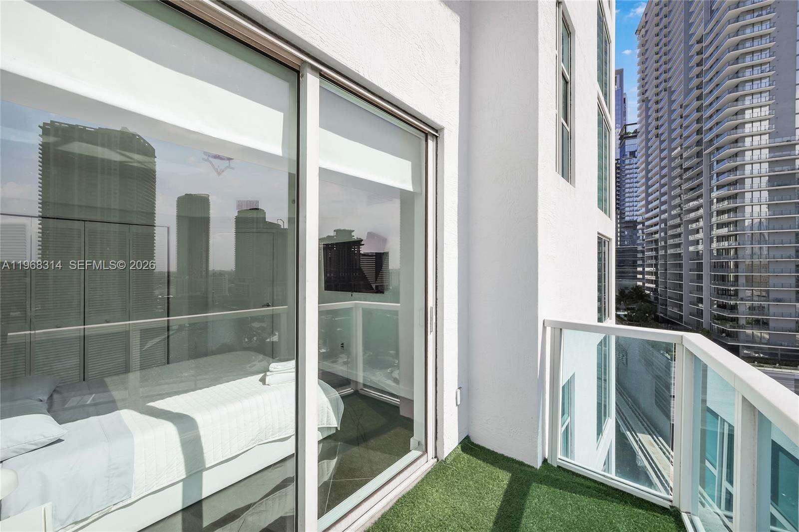 Brickell On The River at 41 5 St, Miami, FL 33131 - For Sale photo 48