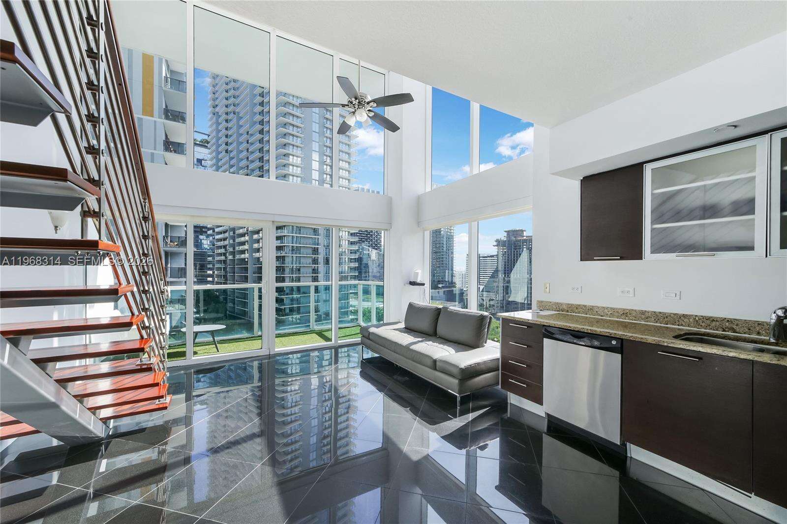 Brickell On The River at 41 5 St, Miami, FL 33131 - For Sale photo 8