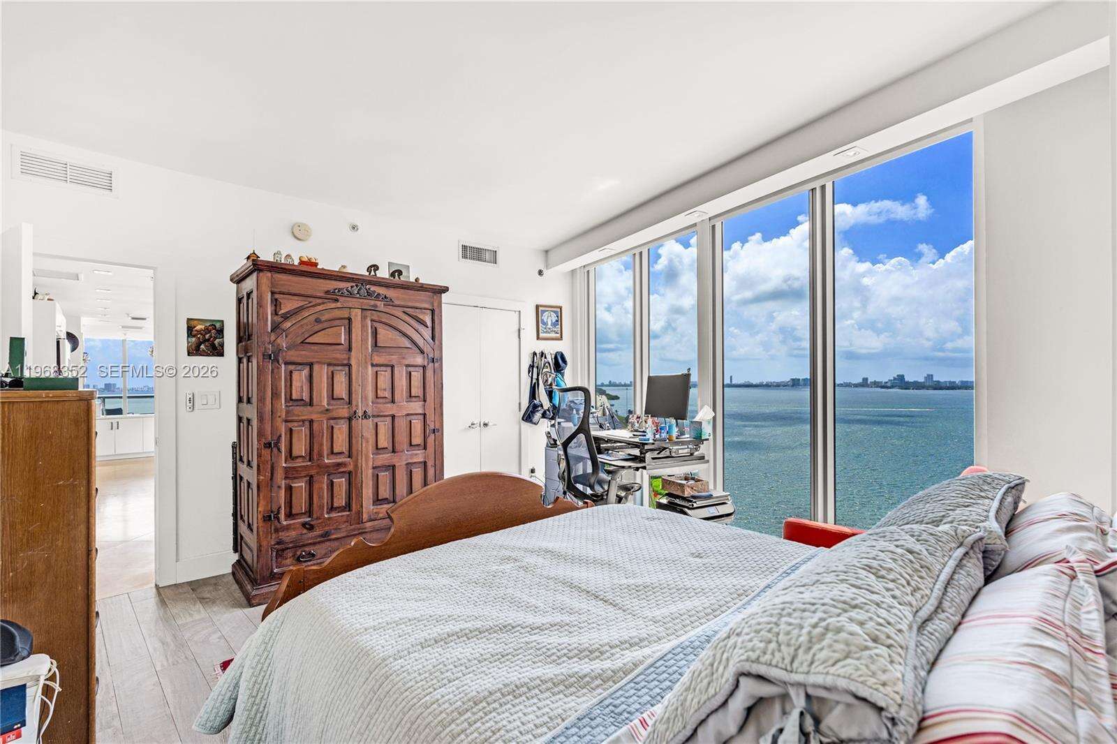 BLUE - 601 36 St, Miami, FL 33137 | Picture 18