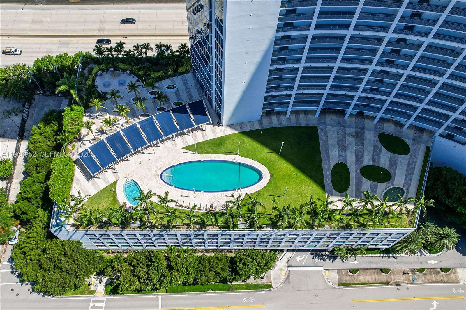 BLUE - 601 36 St, Miami, FL 33137 | Picture 25