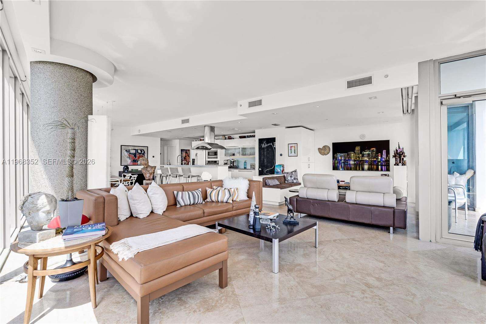 BLUE - 601 36 St, Miami, FL 33137 | Picture 4