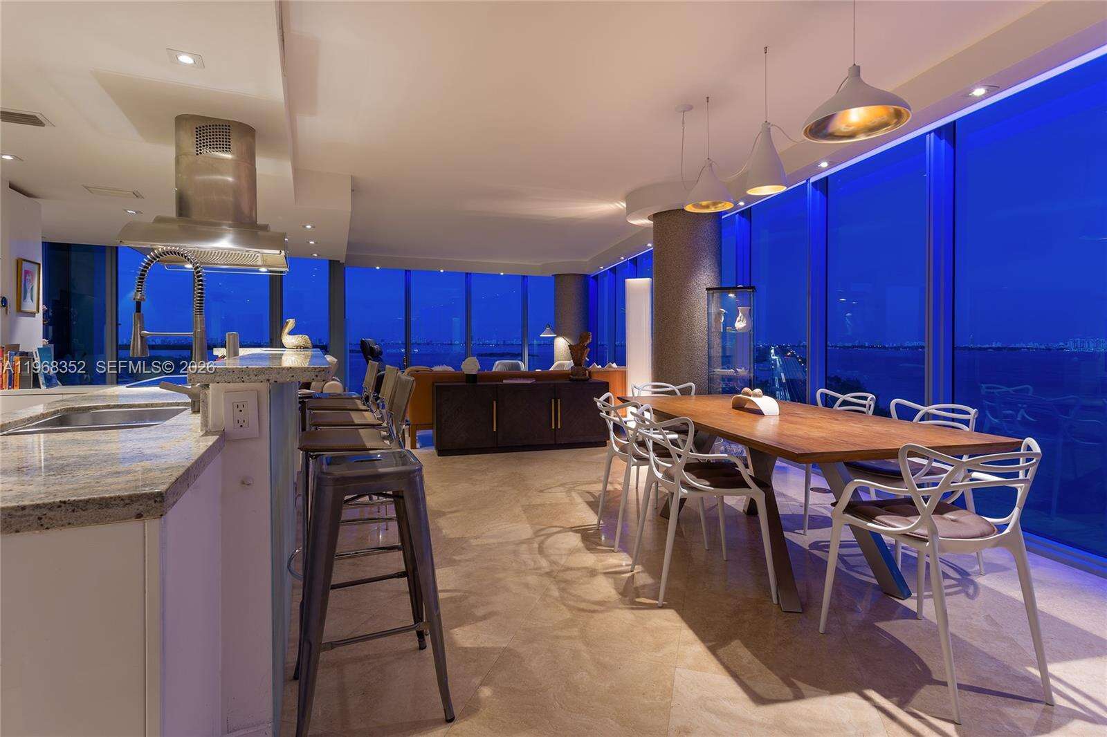 BLUE - 601 36 St, Miami, FL 33137 | Picture 41