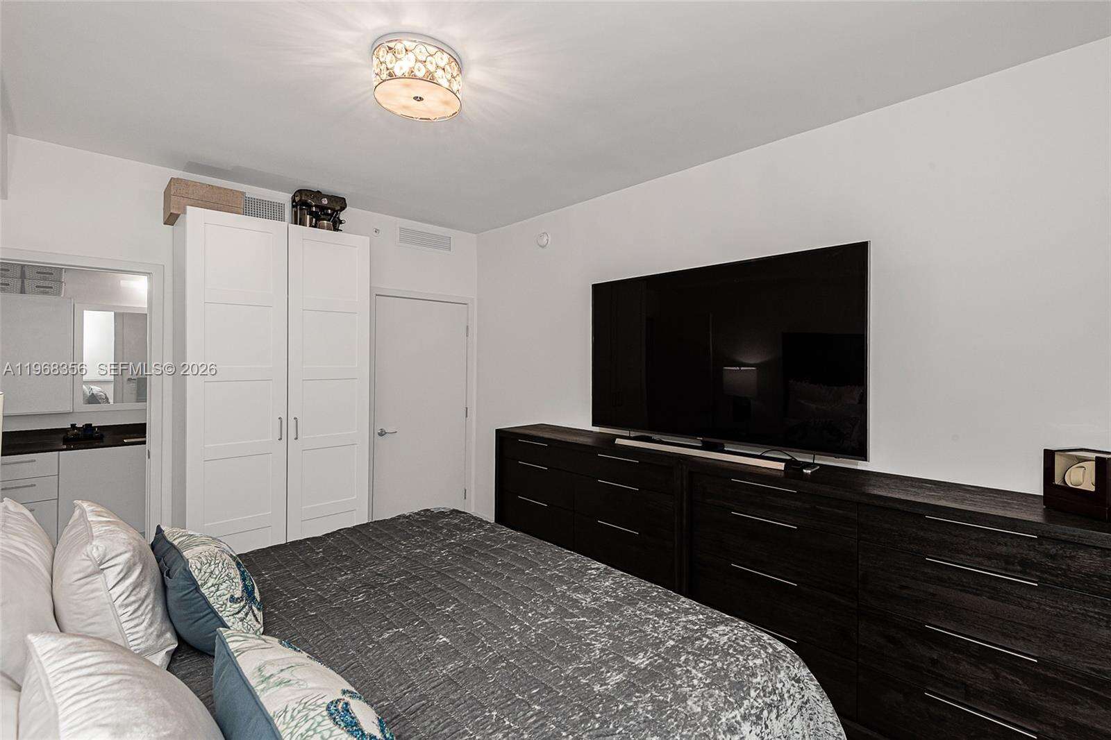 Nine At Mary Brickell Village at 999 1 Ave, Miami, FL 33130 - For Sale photo 19