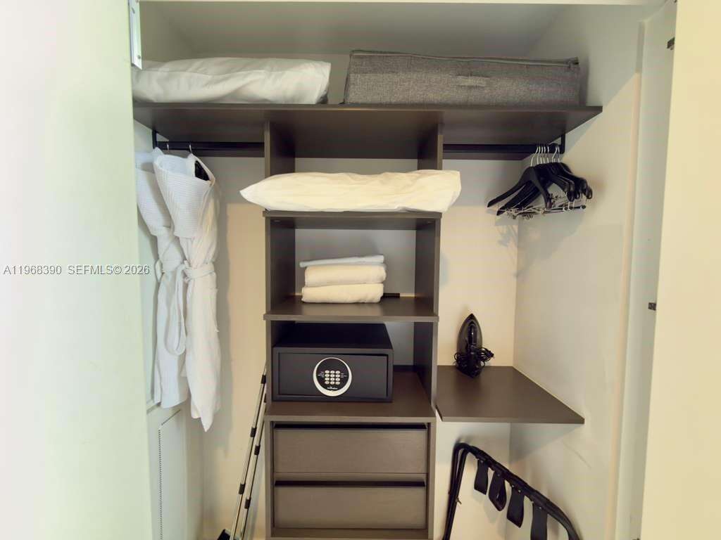 The Elser at 398 5 St, Miami, FL 33132 - For Sale photo 8