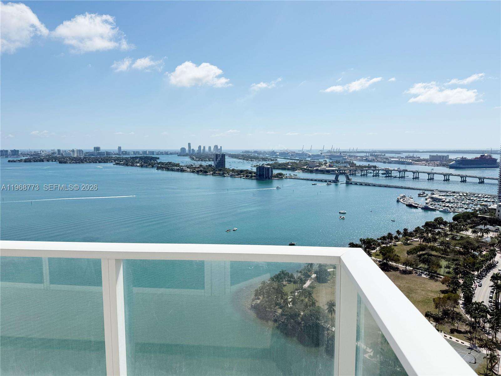 PARAMOUNT BAY - 2020 Bayshore Dr, Miami, FL 33137 | Picture 1