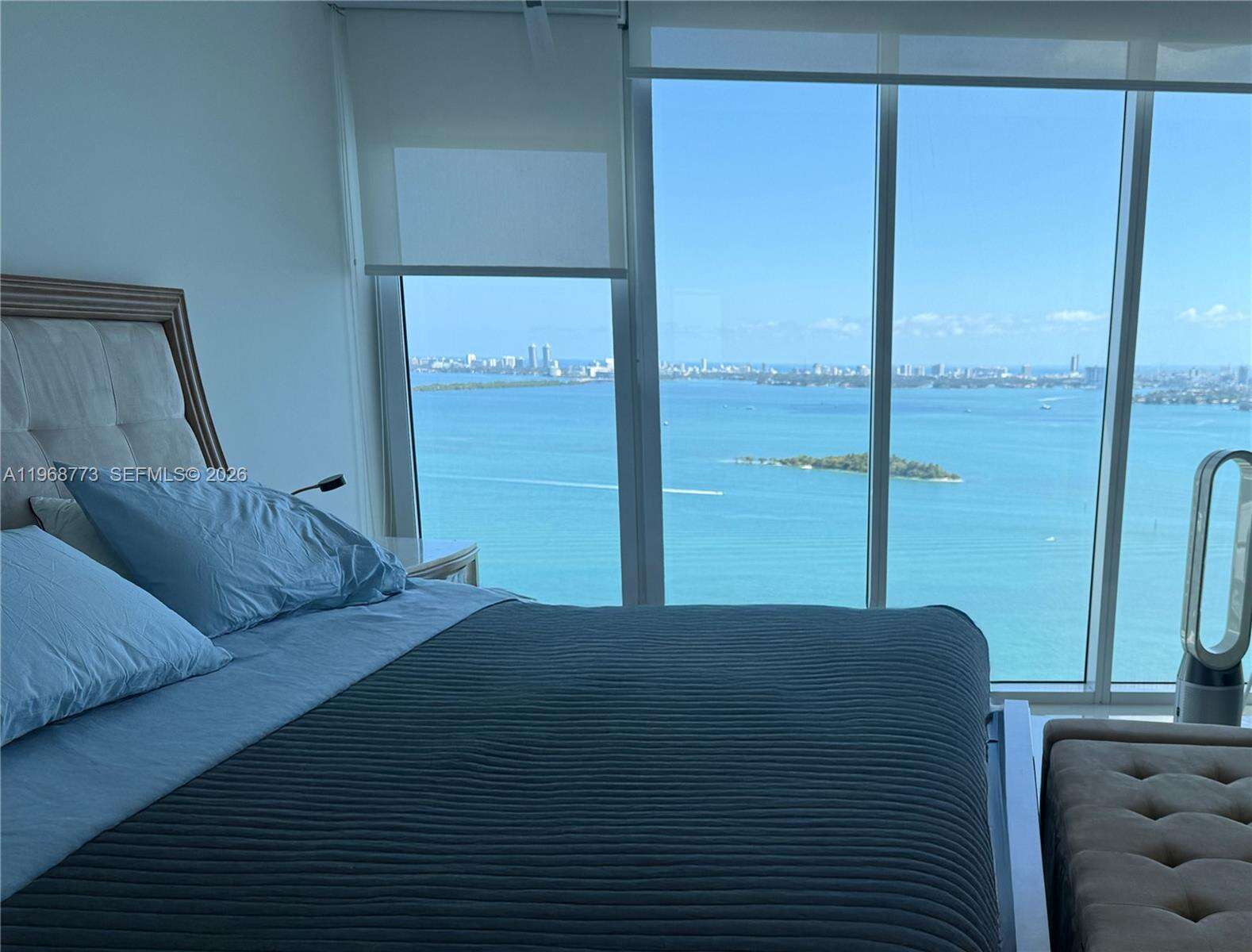 PARAMOUNT BAY - 2020 Bayshore Dr, Miami, FL 33137 | Picture 14