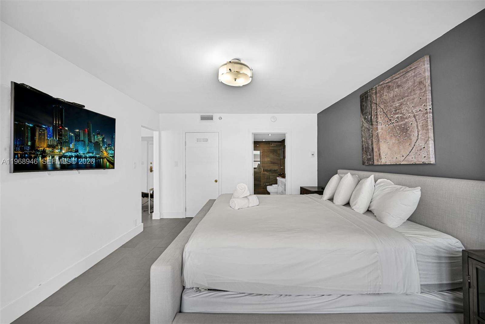The Alexander at 5225 Collins Ave, Miami Beach, FL 33140 - For Sale photo 20