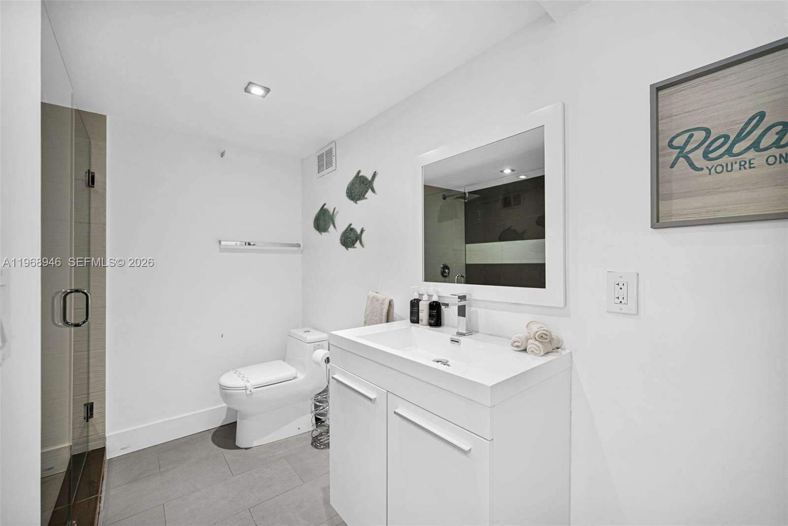 The Alexander at 5225 Collins Ave, Miami Beach, FL 33140 - For Sale photo 26