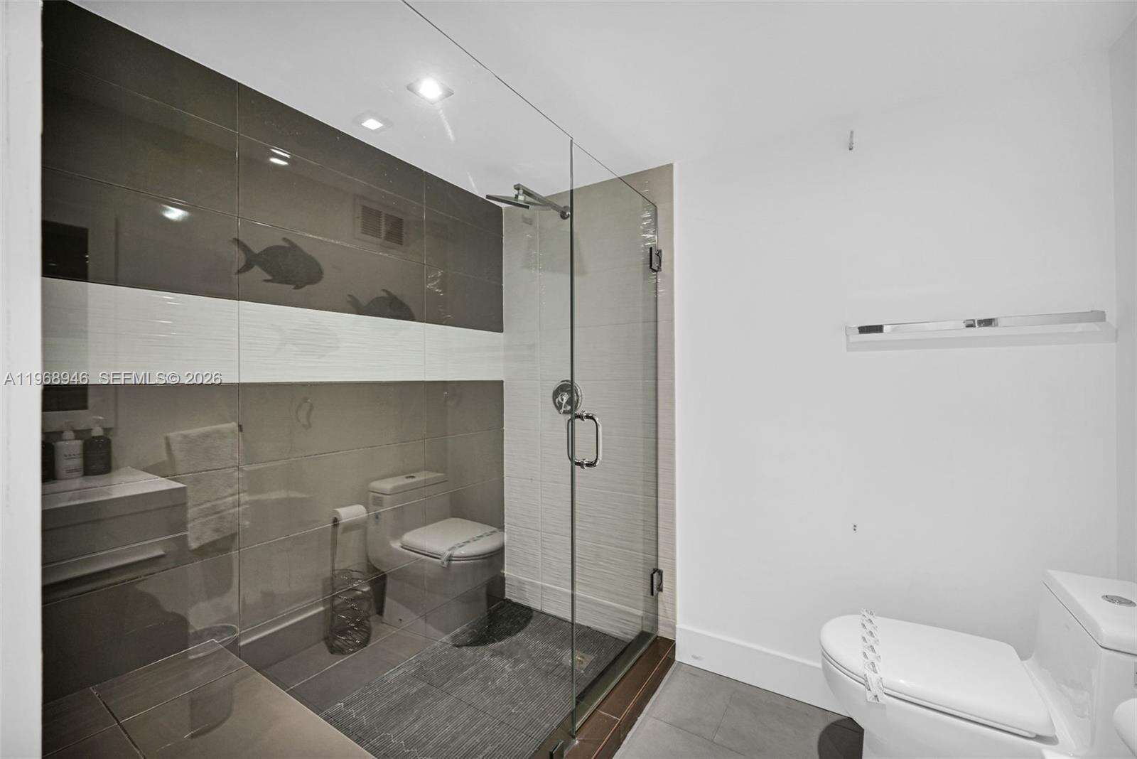 The Alexander at 5225 Collins Ave, Miami Beach, FL 33140 - For Sale photo 27