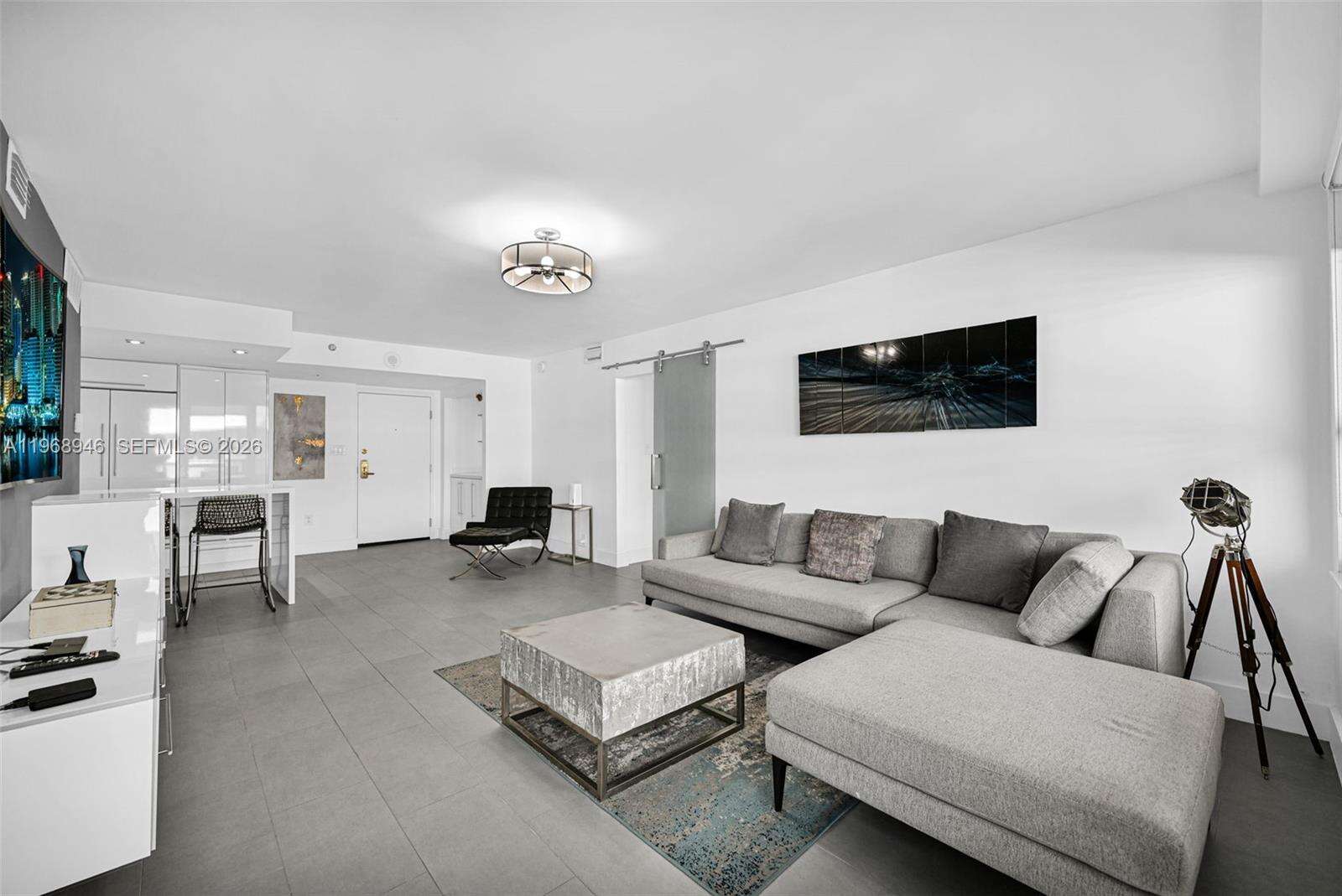 The Alexander at 5225 Collins Ave, Miami Beach, FL 33140 - For Sale photo 9