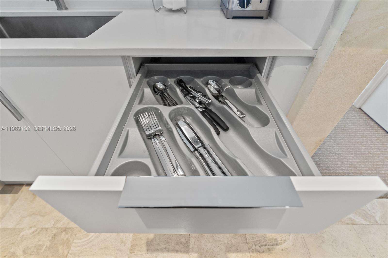 FONTAINEBLEAU II - 4401 Collins Ave, Miami Beach, FL 33140 | Picture 26