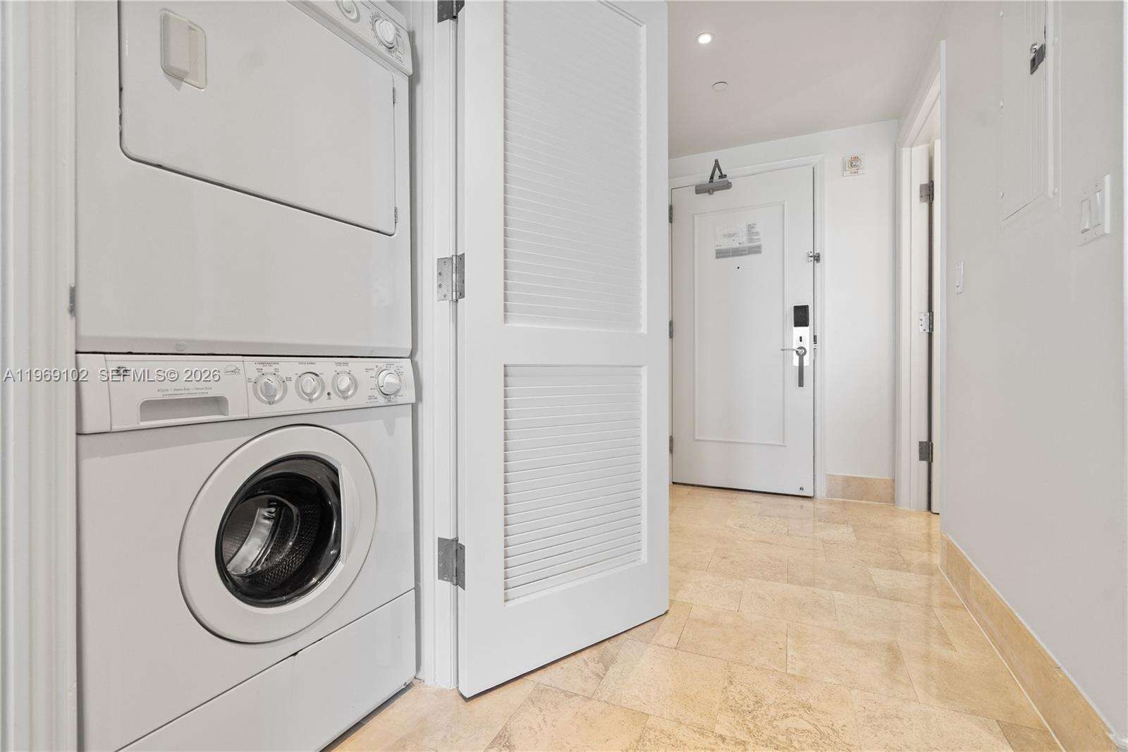 FONTAINEBLEAU II - 4401 Collins Ave, Miami Beach, FL 33140 | Picture 41