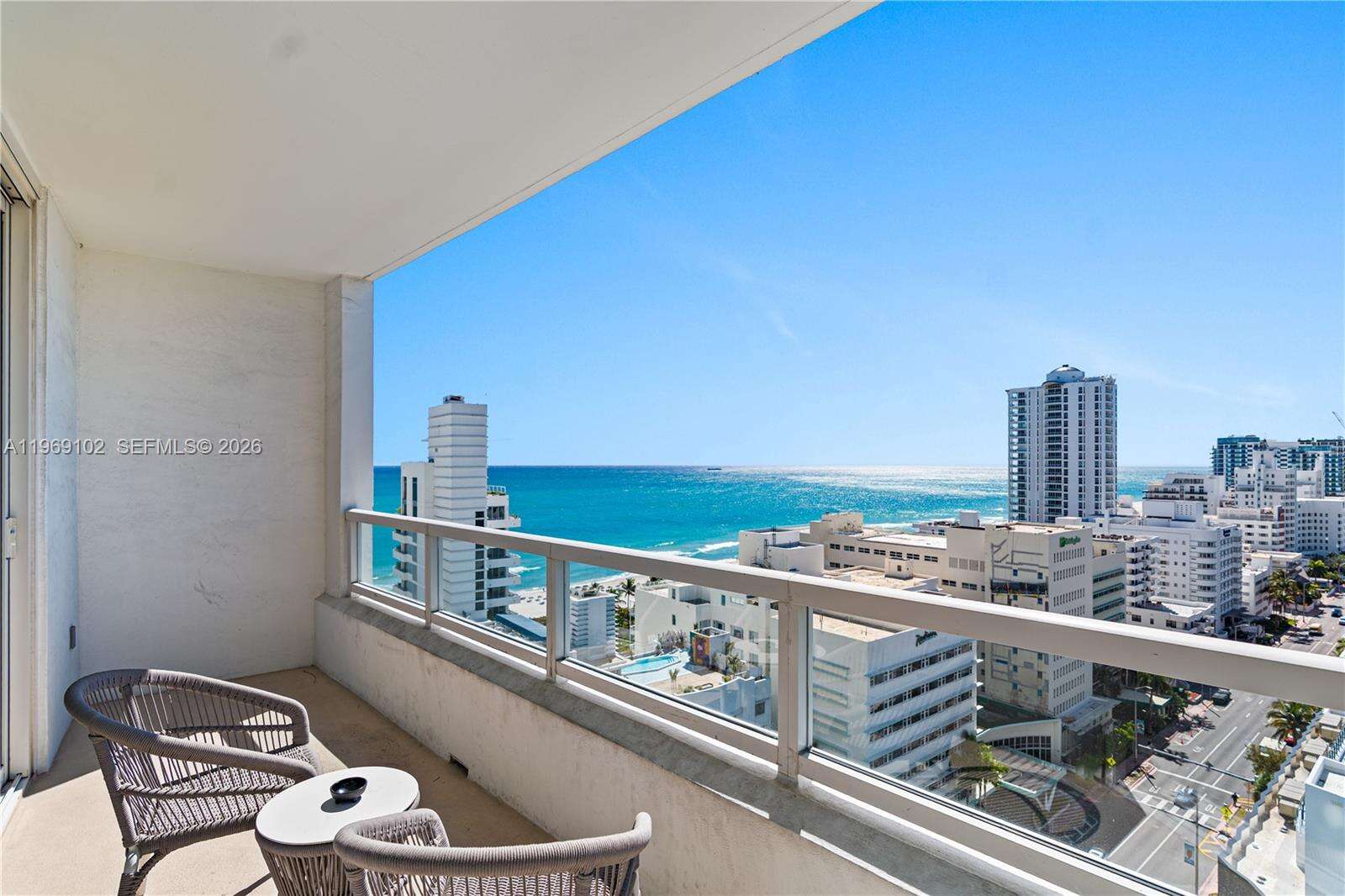FONTAINEBLEAU II - 4401 Collins Ave, Miami Beach, FL 33140 | Picture 10