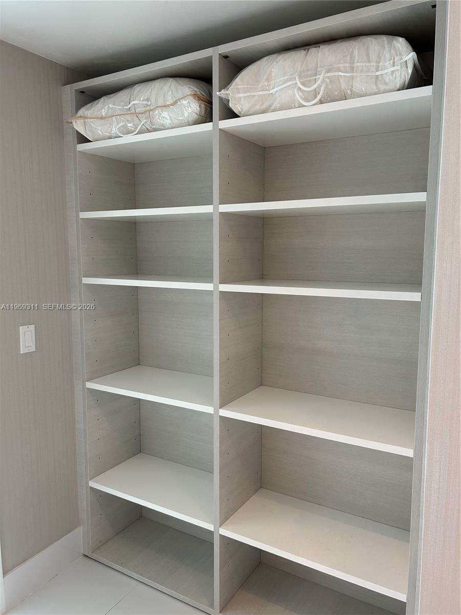 PARQUE TOWERS - 300 Sunny Isles Blvd, Sunny Isles Beach, FL 33160 | Picture 14